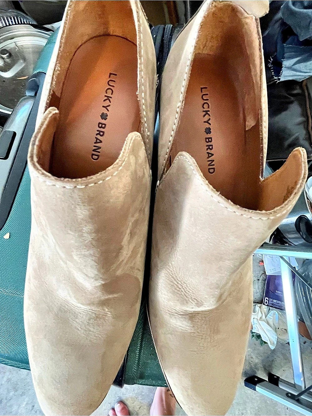 Lucky Brand Pointed Toe Flats in Beige
